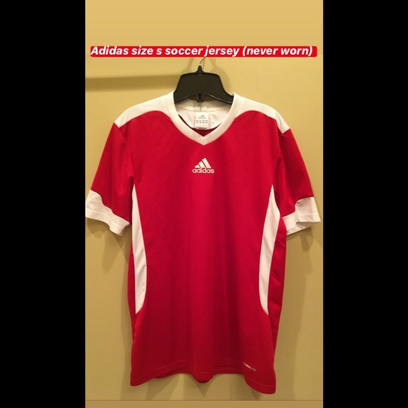 adidas Tops - Adidas size small soccer jersey (unisex)